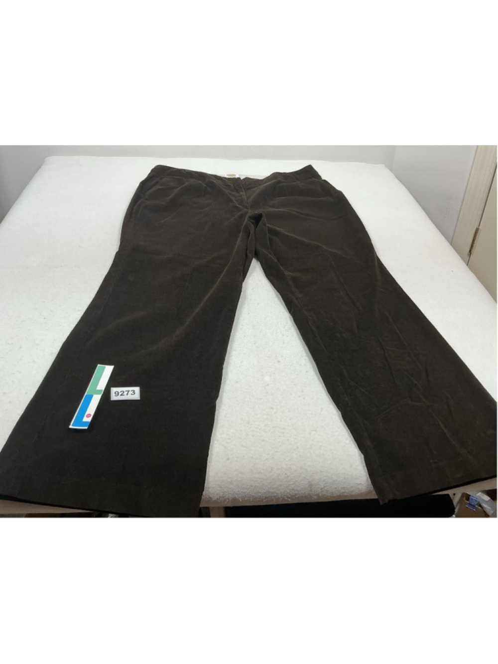 Womans Excellent Talbots Stretch Cordoury Pants 22 W Brown